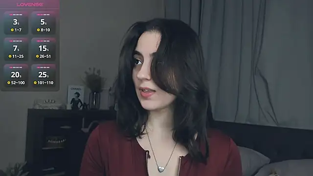 Snapshot of DracosMoon chatting on November 23, 7:30 am DracosMoon online show from November 23, 7:30 am