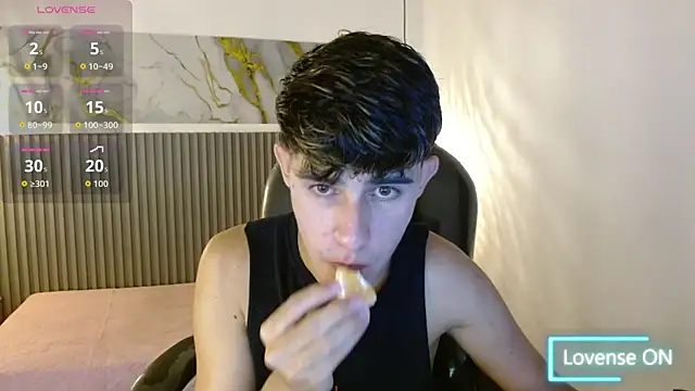 Dyla n18 online show from November 16, 8:47 pm