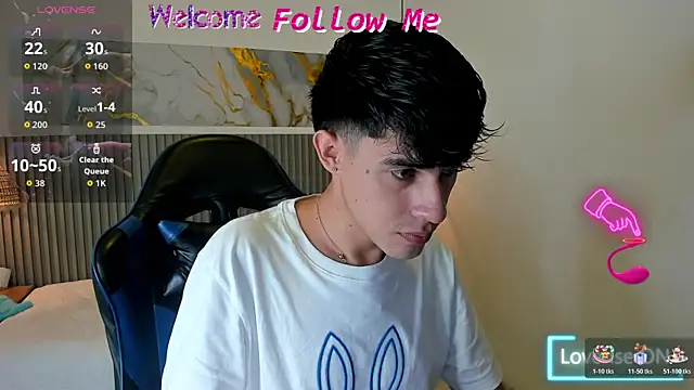 Dyla n18 online show from July 27, 8:27 pm