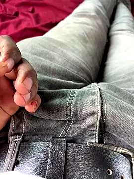 Snapshot of deshi_boybig chatting on November 2, 5:32 am deshi boybig online show from November 2, 5:32 am