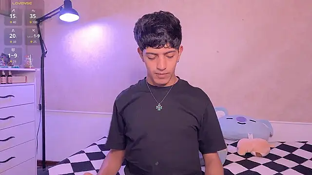 teobowny  online show from February 27, 11:27 pm