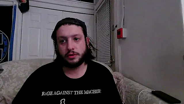 Snapshot of Marksoyer chatting on December 20, 9:00 am Marksoyer online show from December 20, 9:00 am