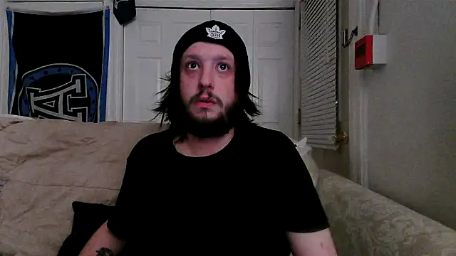 Snapshot of Marksoyer chatting on March 3, 5:53 am Marksoyer online show from March 3, 5:53 am