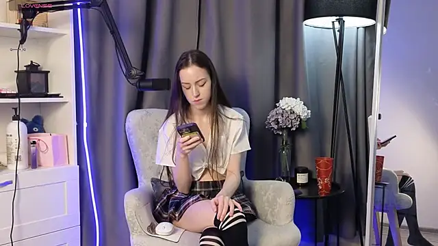 Anal Girl  online show from June 26, 6:23 pm