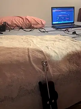 Snapshot of cretanbi chatting on September 14, 5:23 pm cretanbi online show from September 14, 5:23 pm