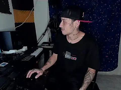 patrik tattoo  online show from December 11, 4:07 am