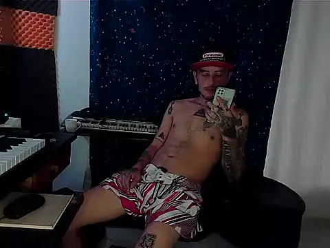 patrik tattoo  online show from January 28, 11:17 pm