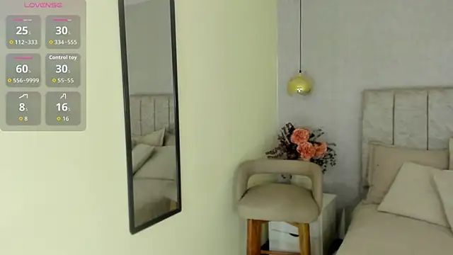 Snapshot of tutu_milf chatting on June 23, 7:12 pm tutu milf online show from June 23, 7:12 pm