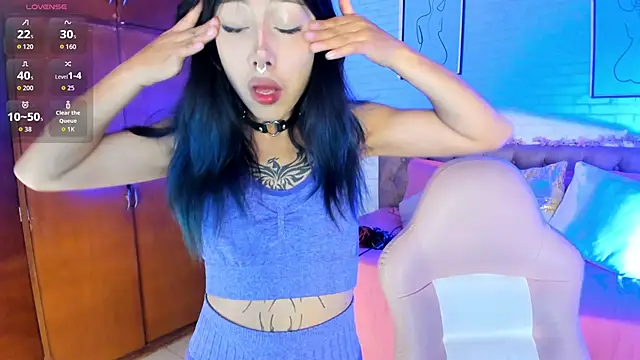 Kitty Pam online show from November 17, 8:47 pm