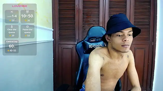 Snapshot of rose_Skinny_ chatting on September 19, 8:42 pm rose Skinny online show from September 19, 8:42 pm