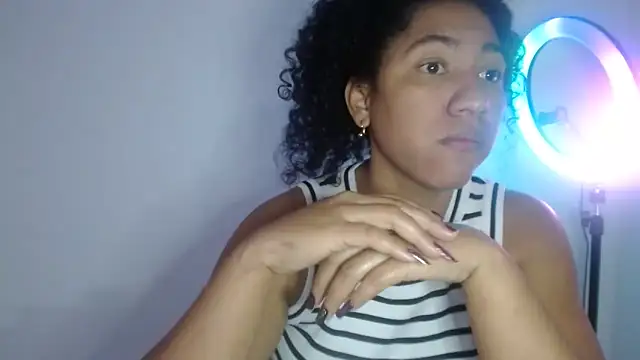 bellacrespalatina online show from October 6, 8:28 pm