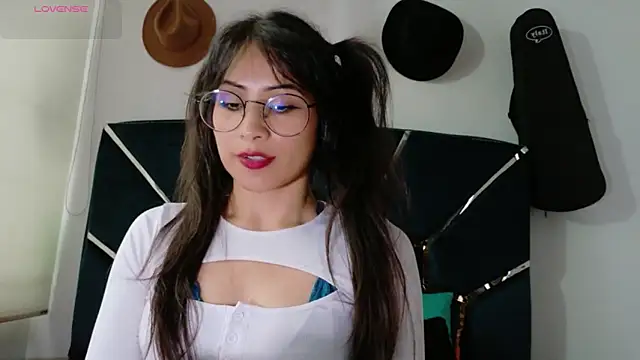 Jade Zephyra online show from January 31, 7:23 pm