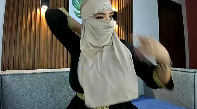 Snapshot of zulema_parvin chatting on March 3, 6:55 pm zulema parvin online show from March 3, 6:55 pm