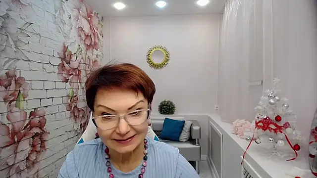 Snapshot of Cutie_Asya chatting on January 15, 10:49 am Cutie Asya online show from January 15, 10:49 am