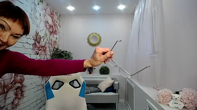 Snapshot of Cutie_Asya chatting on October 21, 4:35 am Cutie Asya online show from October 21, 4:35 am