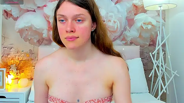 JaneBrowni online show from June 28, 12:11 pm
