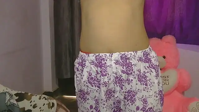 cutie-taara online show from March 1, 3:41 am