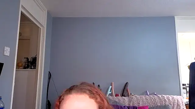 ENGLISHEMILY 69 online show from November 4, 11:31 am