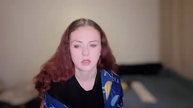 ENGLISHEMILY 69 online show from January 9, 8:10 pm