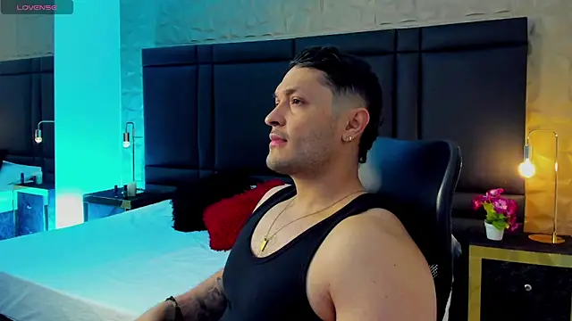 JossAckland online show from February 13, 11:39 am