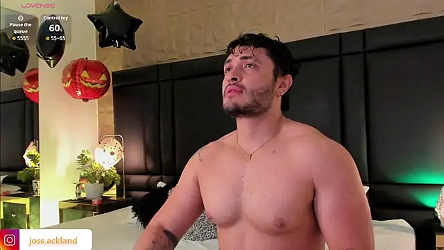 JossAckland online show from October 21, 8:09 pm