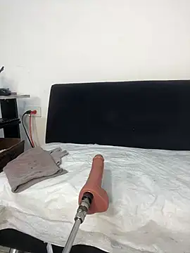 chiquimaturesexy online show from June 2, 9:06 pm