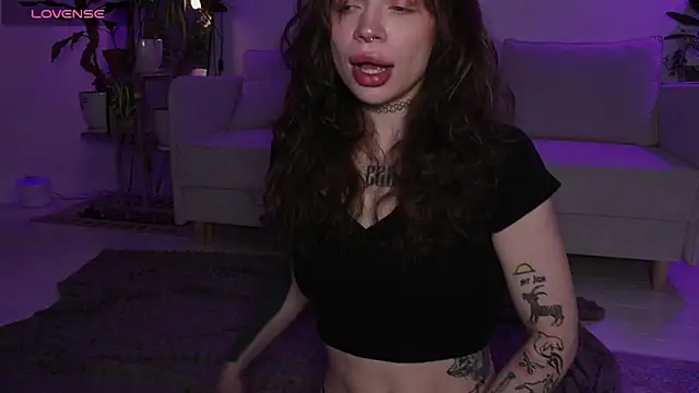 PaulaPratt online show from February 8, 4:49 am