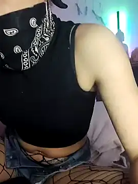 Snapshot of xx_Dreamloveme chatting on December 10, 5:55 pm xx Dreamloveme online show from December 10, 5:55 pm