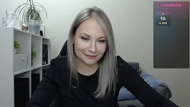 Sunny bunny6 online show from January 18, 9:13 pm