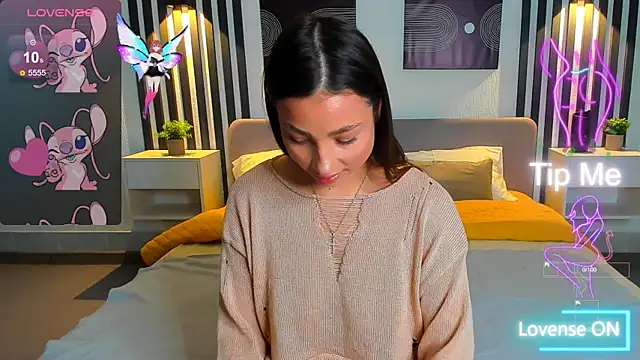 Tanita Lambic online show from October 2, 1:34 am