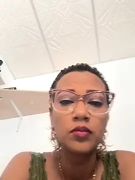 Amaliu  online show from February 20, 3:01 pm