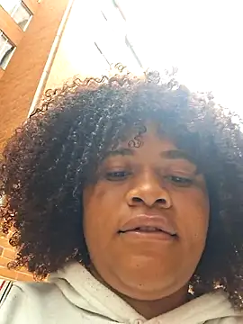 DANIELA MICHEL online show from March 21, 2:18 pm