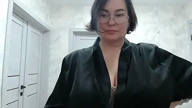 Nora Star online show from September 23, 7:28 pm