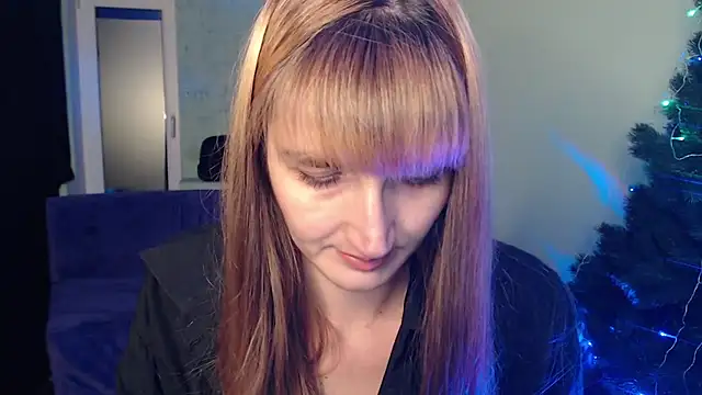 Snapshot of Nika_Kitten chatting on January 6, 5:49 pm Nika Kitten online show from January 6, 5:49 pm