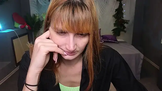 Snapshot of Nika_Kitten chatting on January 7, 2:19 pm Nika Kitten online show from January 7, 2:19 pm