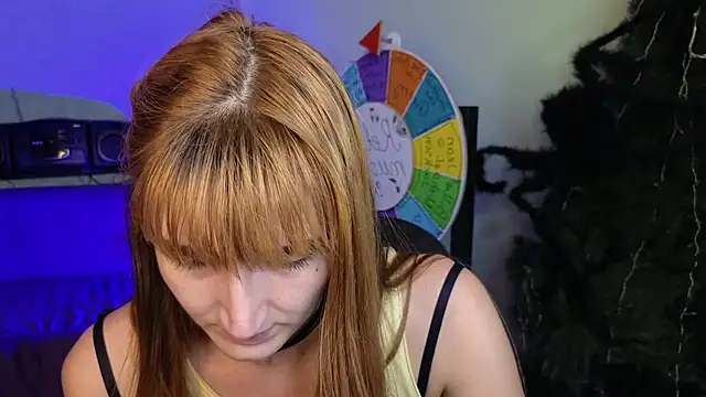 Snapshot of Nika_Kitten chatting on February 3, 2:24 pm Nika Kitten online show from February 3, 2:24 pm