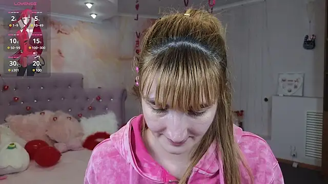Snapshot of Nika_Kitten chatting on February 16, 8:11 pm Nika Kitten online show from February 16, 8:11 pm