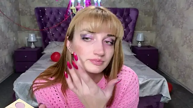 Snapshot of Nika_Kitten chatting on February 17, 8:47 pm Nika Kitten online show from February 17, 8:47 pm