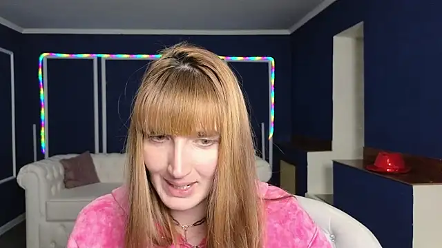 Snapshot of Nika_Kitten chatting on March 5, 5:39 pm Nika Kitten online show from March 5, 5:39 pm