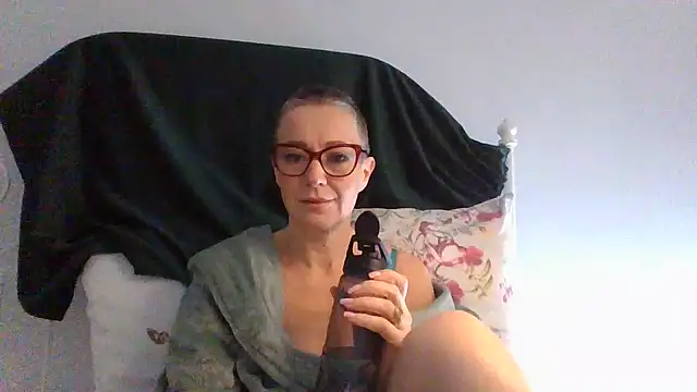 ELEGANT-ARIA36 online show from January 7, 5:43 am