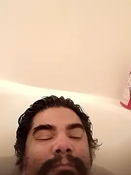 Snapshot of Brickstash chatting on January 7, 5:43 am Brickstash online show from January 7, 5:43 am