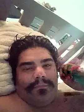 Snapshot of Brickstash chatting on March 11, 2:06 am Brickstash online show from March 11, 2:06 am