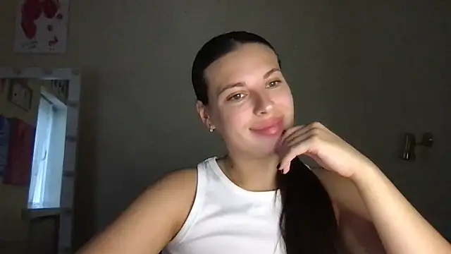 Snapshot of MoonriseGoddess chatting on July 28, 9:04 am MoonriseGoddess online show from July 28, 9:04 am
