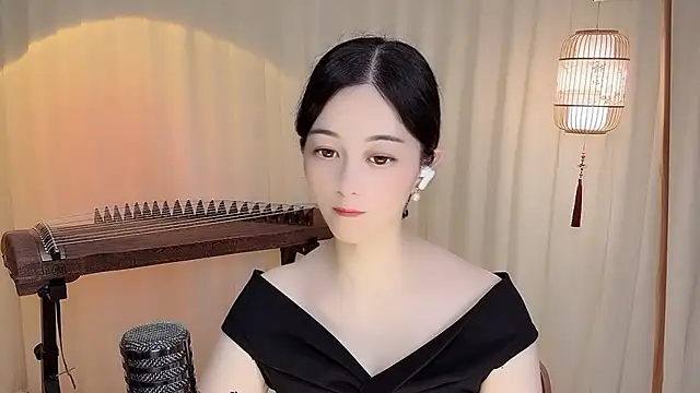 Tian-xin-999 online show from June 27, 4:12 pm