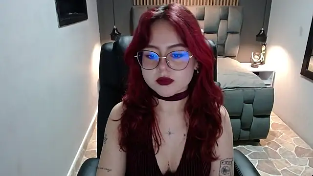 crimson tati  online show from December 3, 9:22 am