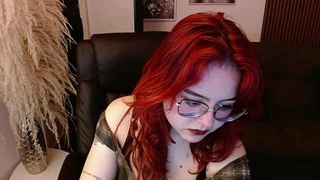 crimson tati  online show from January 14, 4:36 am