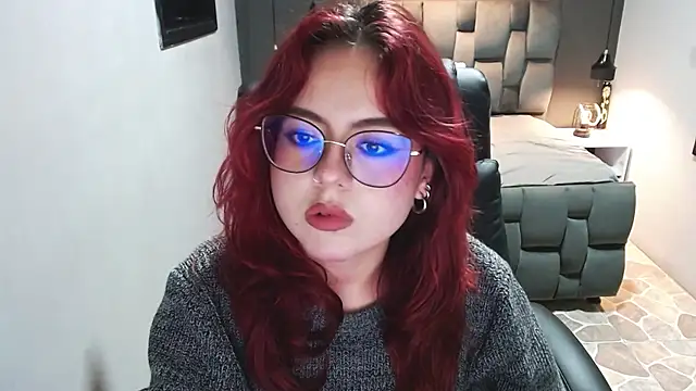 crimson tati  online show from February 13, 7:35 am