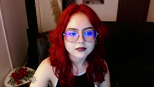 crimson tati  online show from March 8, 8:11 am