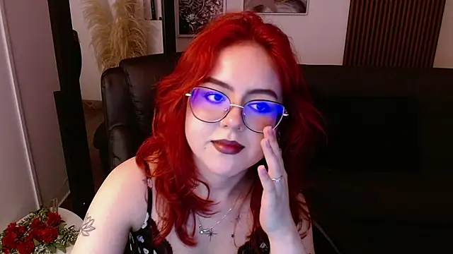 crimson tati  online show from March 12, 7:35 am