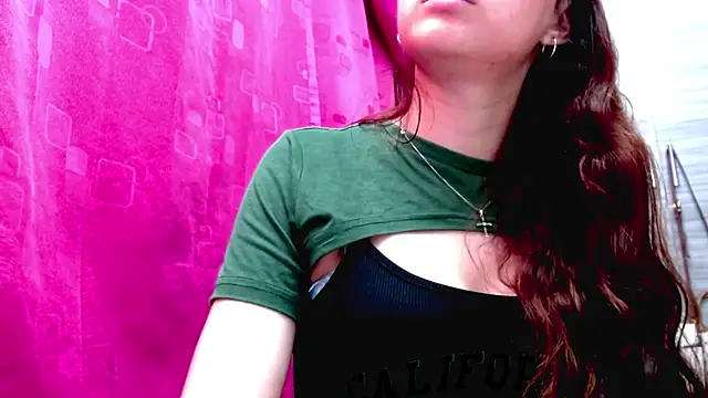 holy juli online show from February 16, 2:51 am